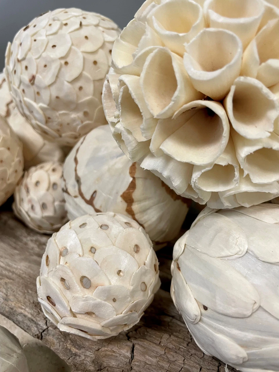 Mixed Texture Orbs Bag Large 18pc White Natural 5 Mixed Texture Orbs Bag Large 18pc White Natural - Image 5