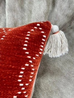 Toss Pillow Woven Chenille Rust Natural 20" X20" -Chirst Seasonal Home Store 9 60052.1634231536