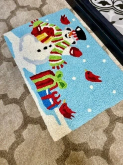 Jellybean Rug Waving Snowman With Gifts -Chirst Seasonal Home Store JBLJFR005 5 99700.1696860928