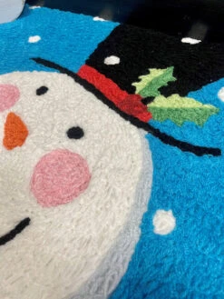 Jellybean Rug Holly Jolly Snowman 20" X 30" -Chirst Seasonal Home Store JBLSFG054 3 55214.1649787960