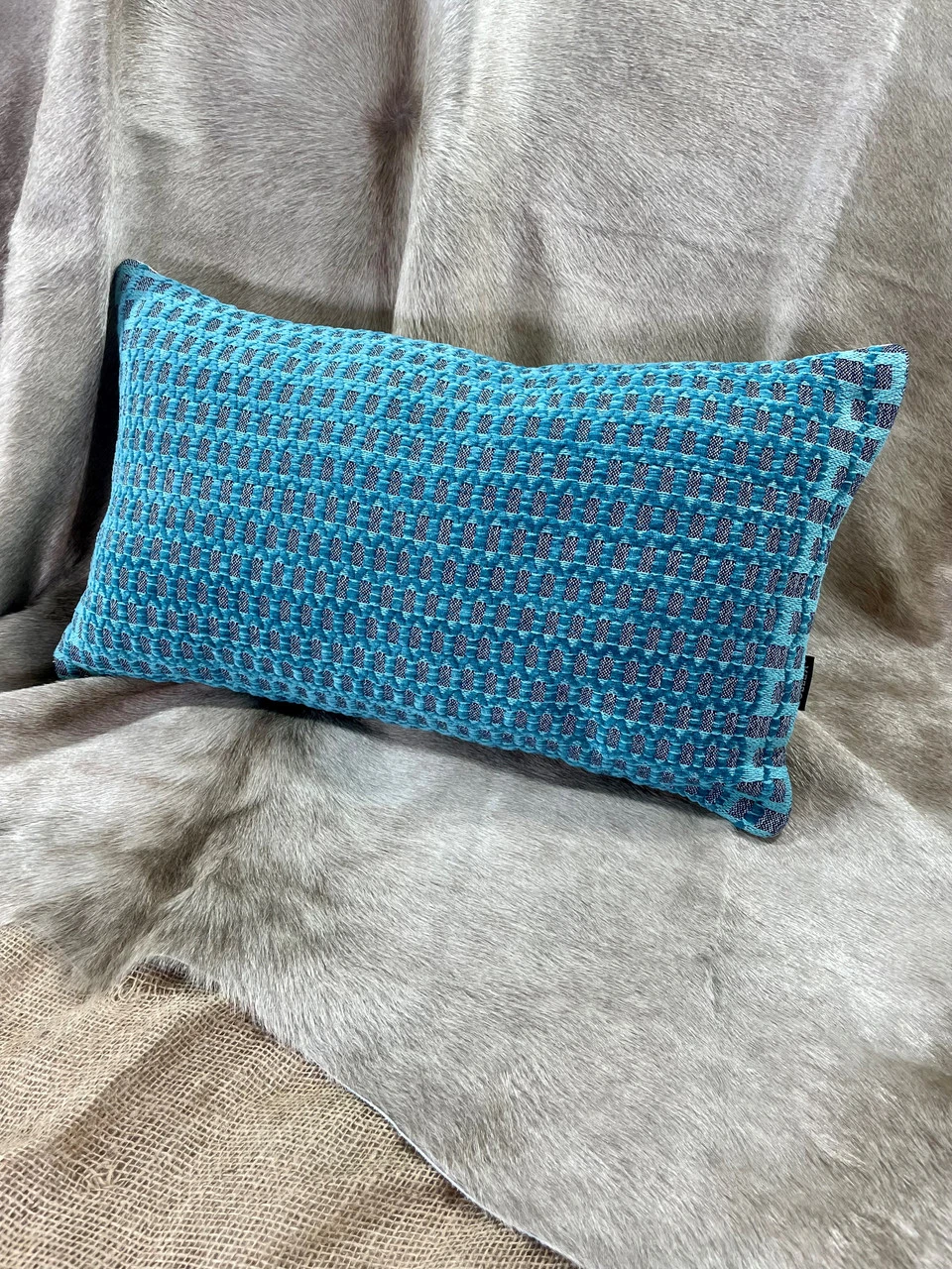 MasterWeave Toss Pillow Woven Teal Chenille 16" X 26" 3 MasterWeave Toss Pillow Woven Teal Chenille 16" X 26" - Image 3